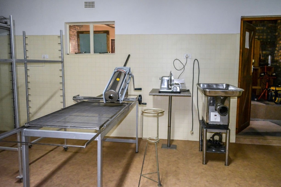 5 Bedroom Property for Sale in Klawer Western Cape